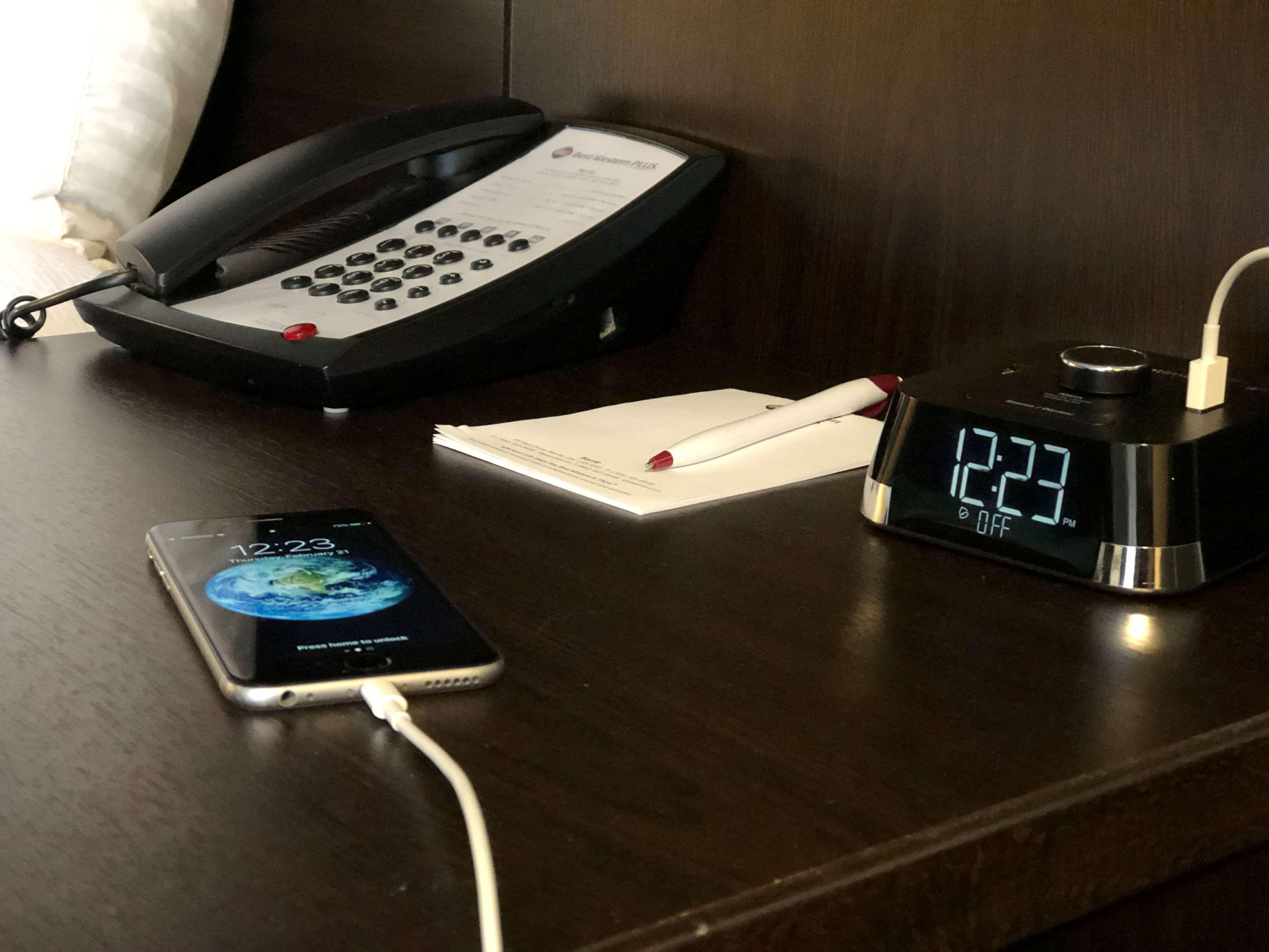 Best Western Plus Barrie Bagian luar foto