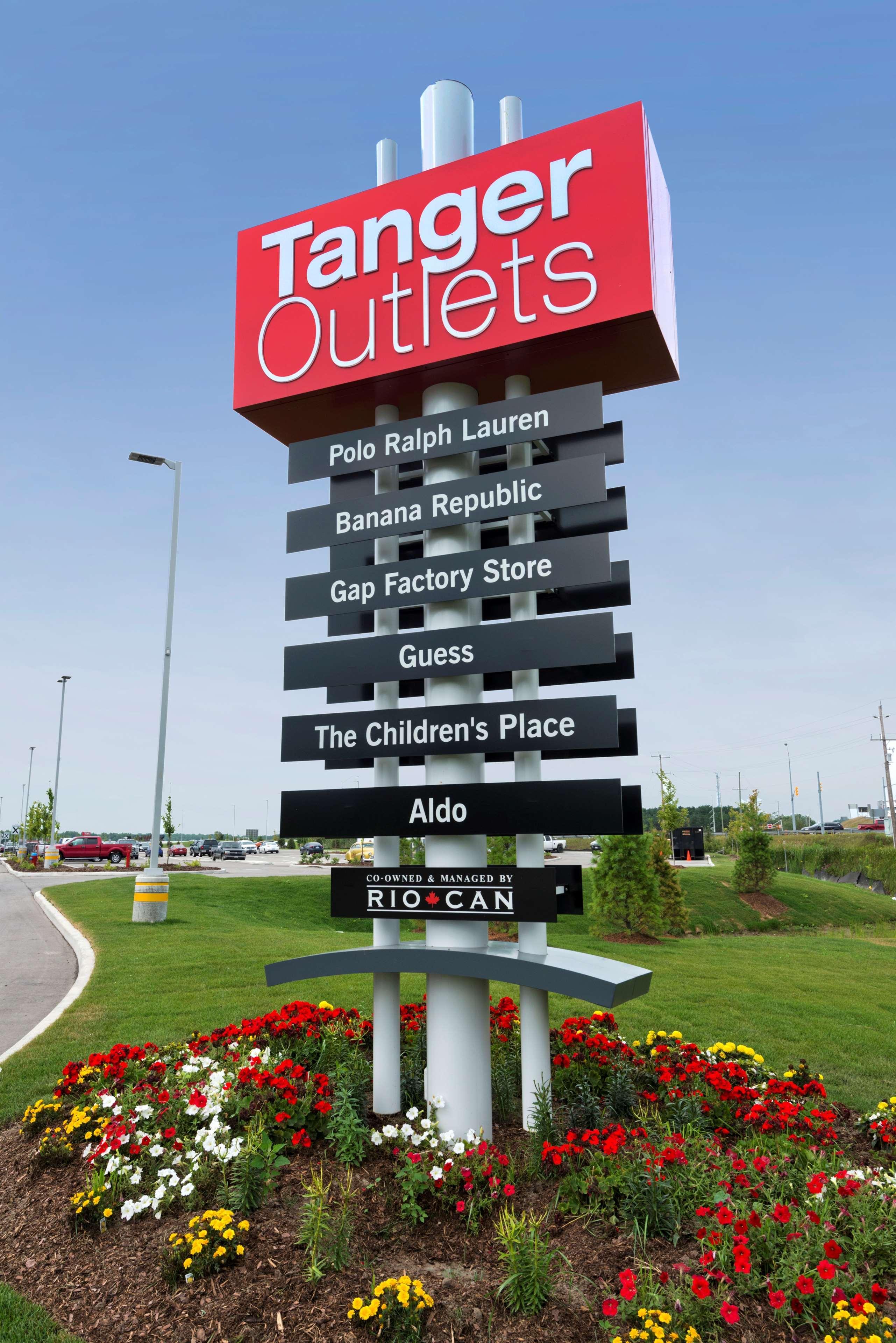 Best Western Plus Barrie Bagian luar foto